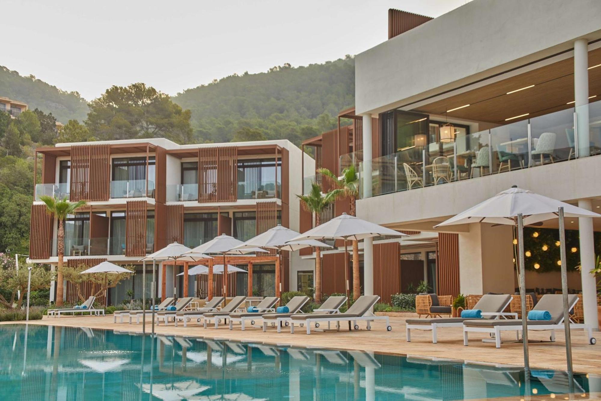 The Club Cala San Miguel Hotel Ibiza, Curio Collection By Hilton, Adults Only Port de Sant Miguel ภายนอก รูปภาพ