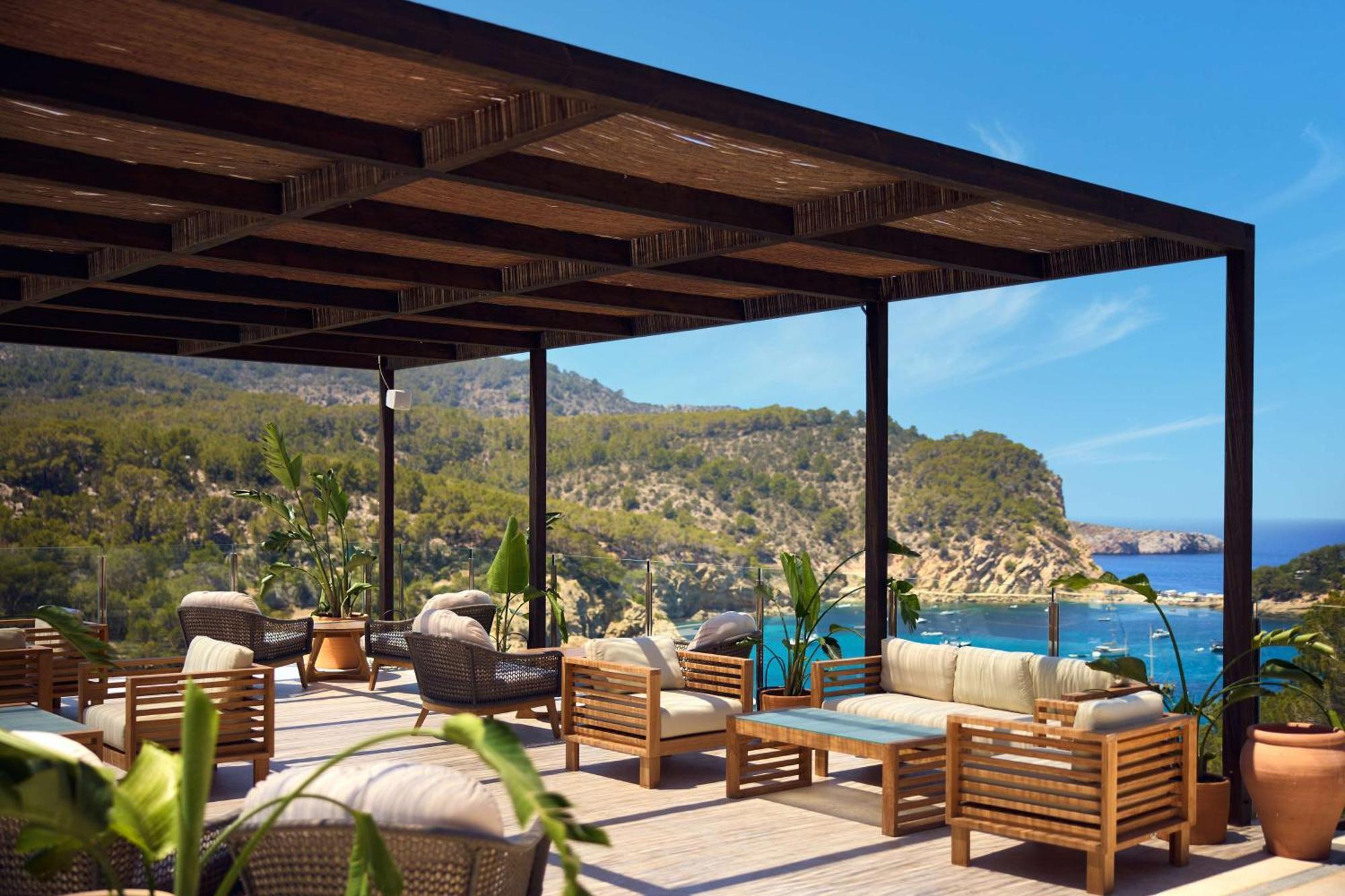 Cala San Miguel Ibiza Resort, Adults Only, Curio Collection By Hilton Port de Sant Miguel ภายนอก รูปภาพ The hotel's restaurant